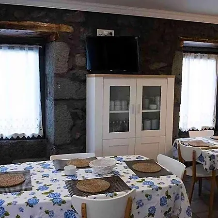 Amazing Quadruple With Sea View In 3* São Roque do Pico